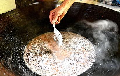 探索无尽策略的《圣剑酒馆》：Fly首席顾问带你领略战棋游戏的全新魅力！